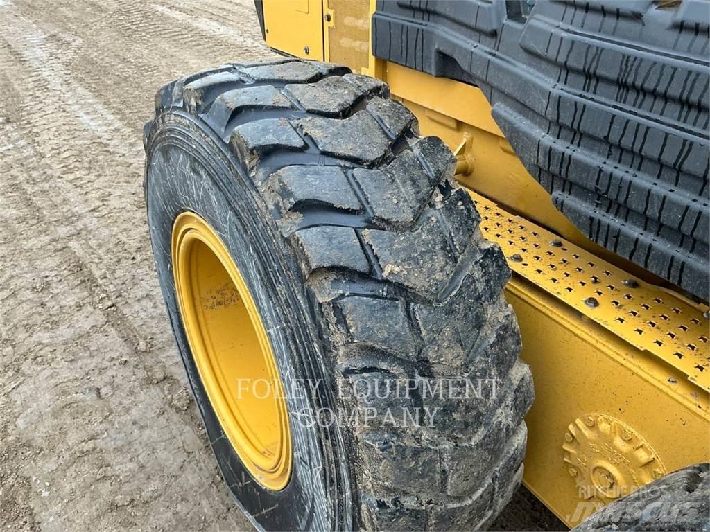 CAT 140-13AWL Greideriai