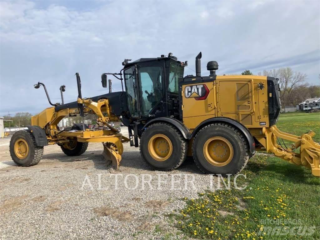 CAT 140-15AWD Greideriai
