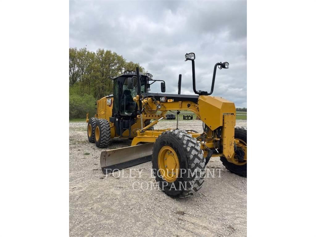 CAT 140-15AWJ Greideriai