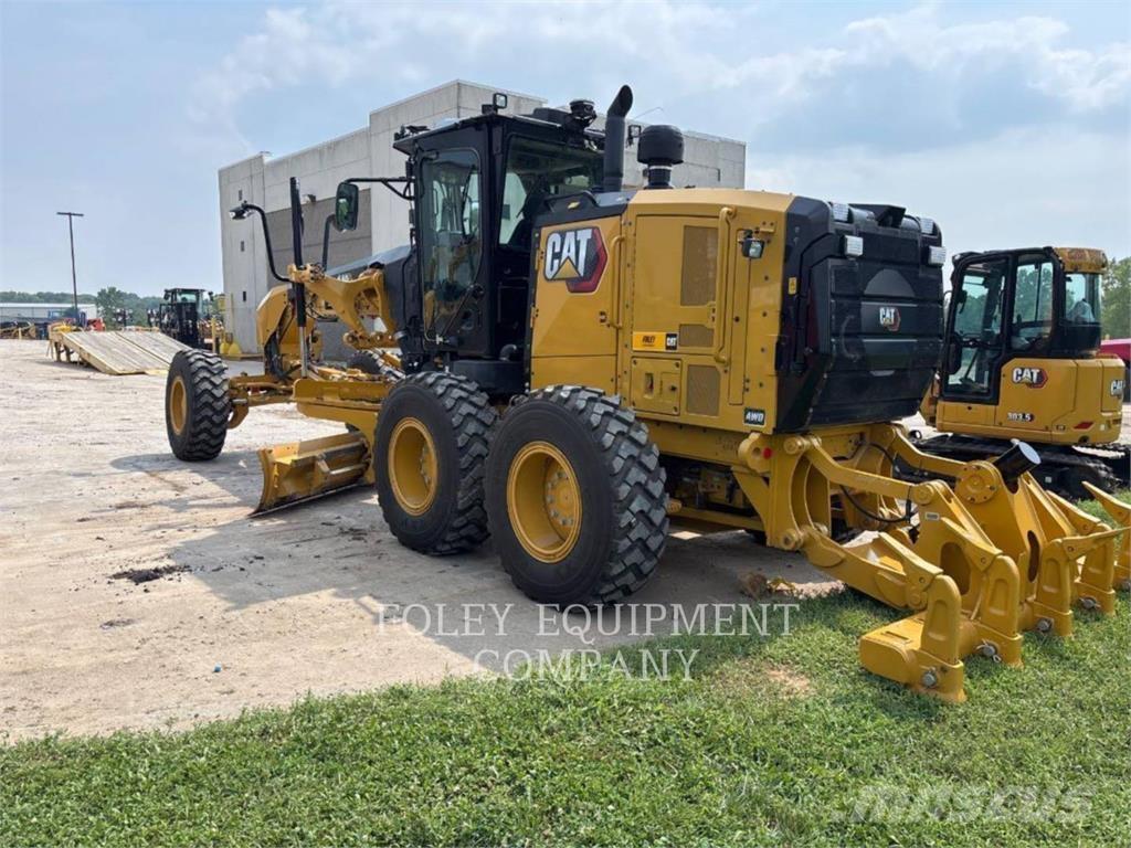 CAT 140-15AWJI Greideriai
