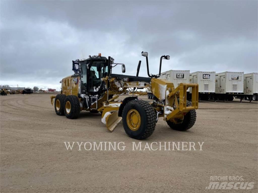 CAT 140 AWD Greideriai