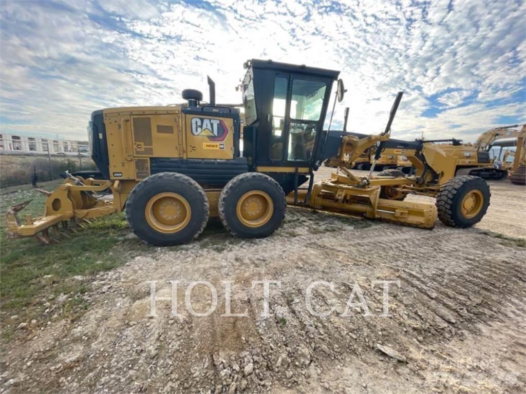 CAT 140 AWD Greideriai
