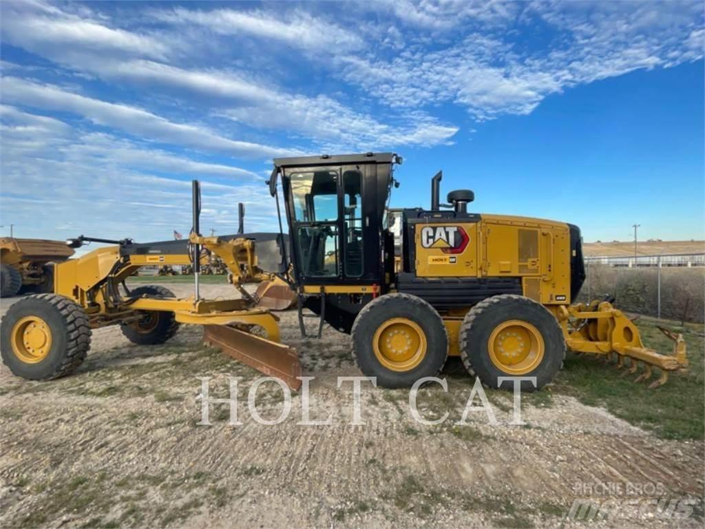 CAT 140 AWD Greideriai