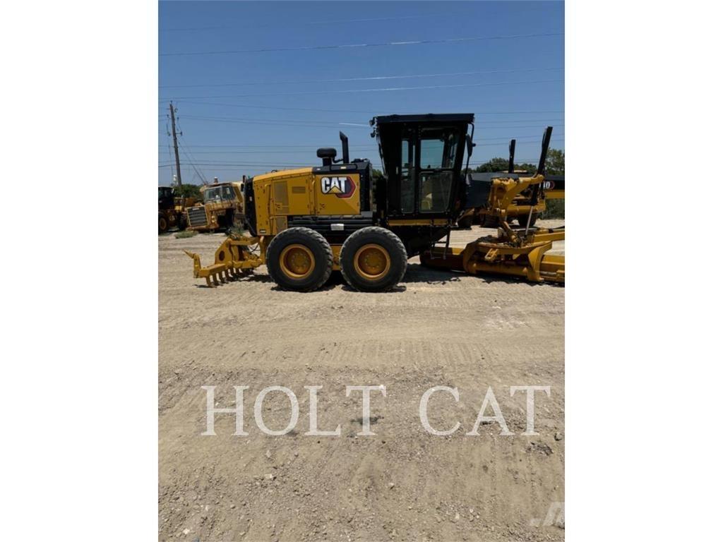 CAT 140 AWD Greideriai