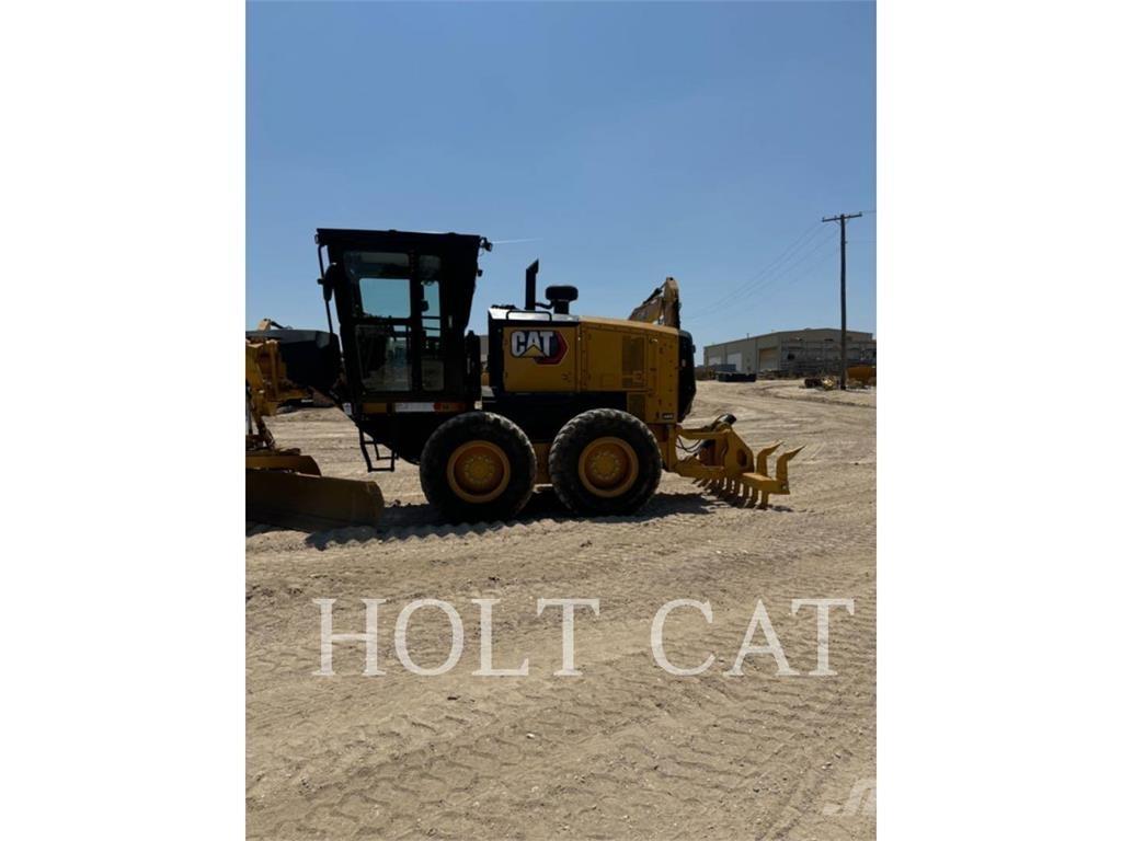 CAT 140 AWD Greideriai