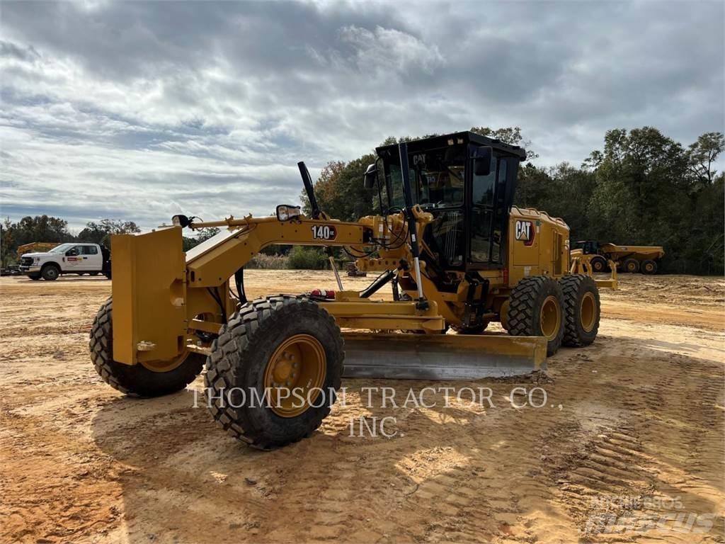 CAT 140 GC Greideriai