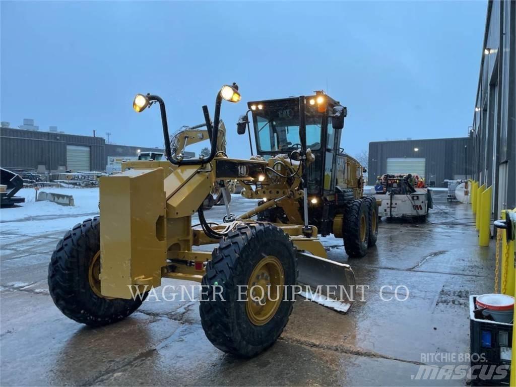 CAT 140 LVR Greideriai