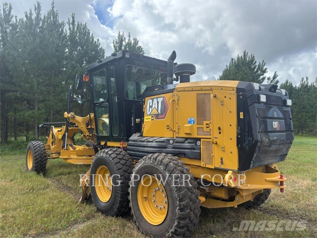 CAT 140 LVR Greideriai