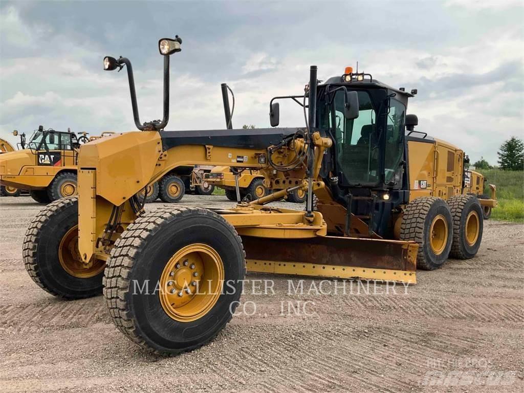 CAT 140 M2 Greideriai