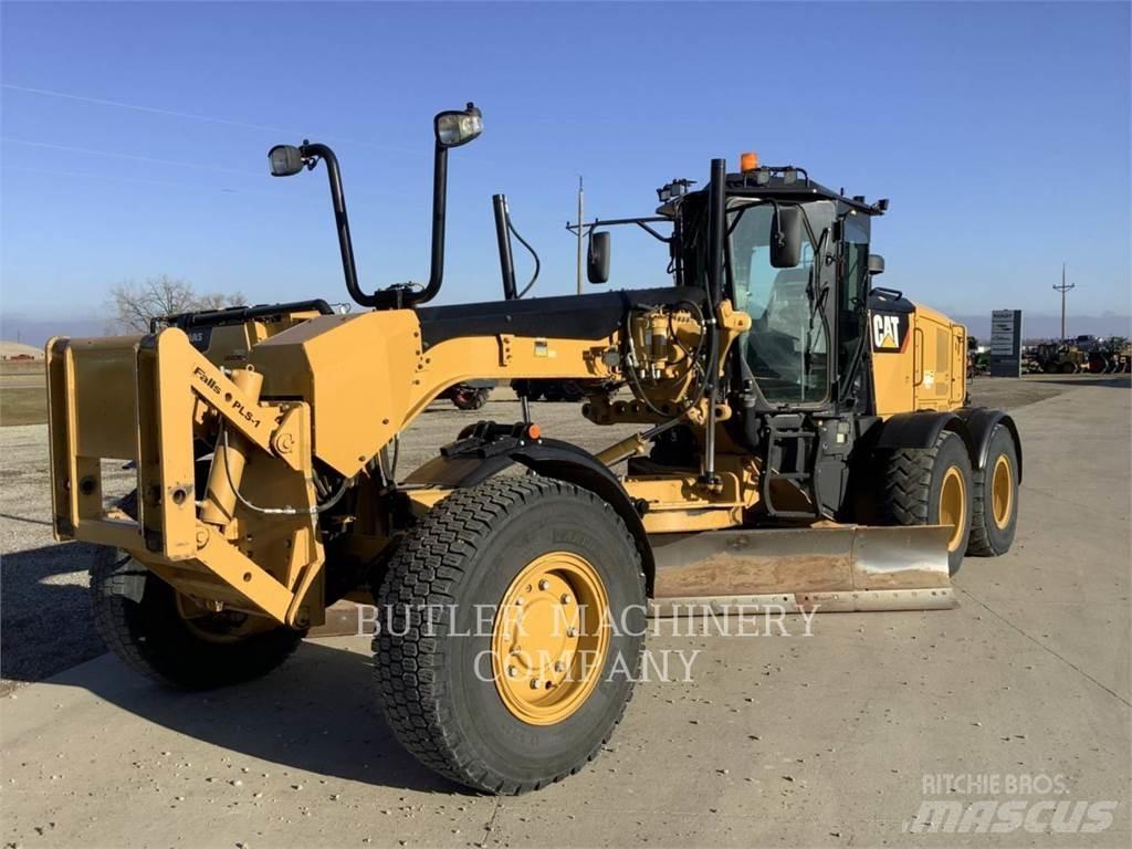 CAT 140 M3 Greideriai