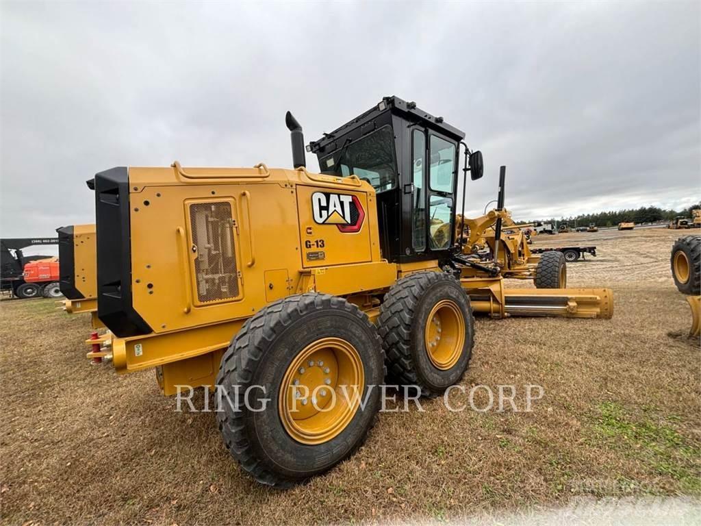 CAT 140GC Greideriai