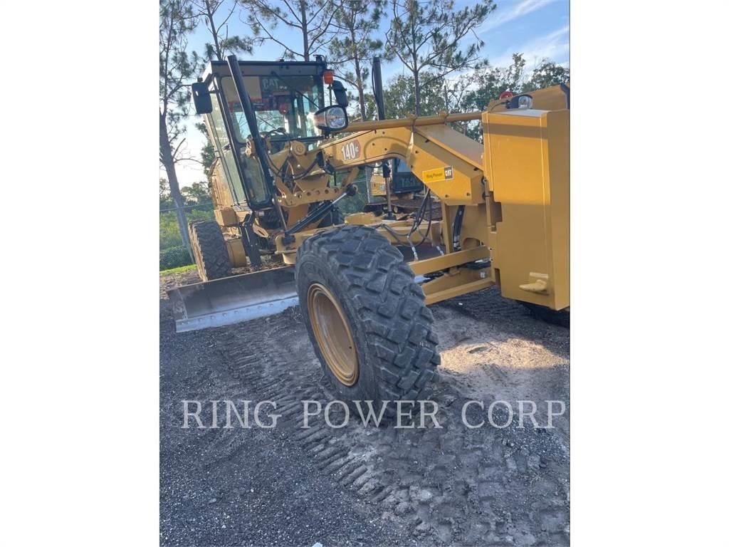 CAT 140GC Greideriai
