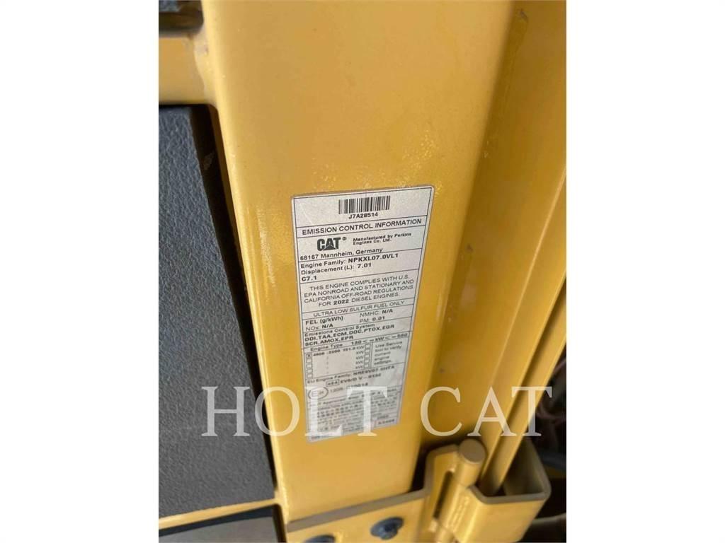 CAT 140GC AWD Greideriai