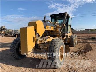 CAT 140GC AWD Greideriai