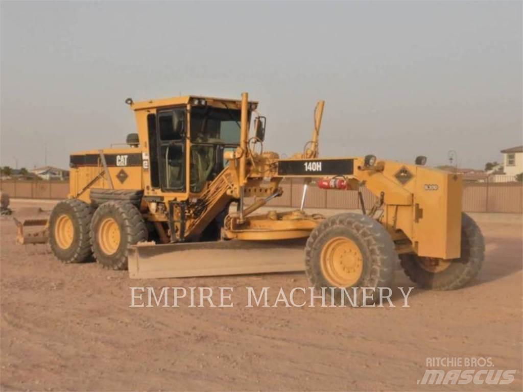 CAT 140H Greideriai
