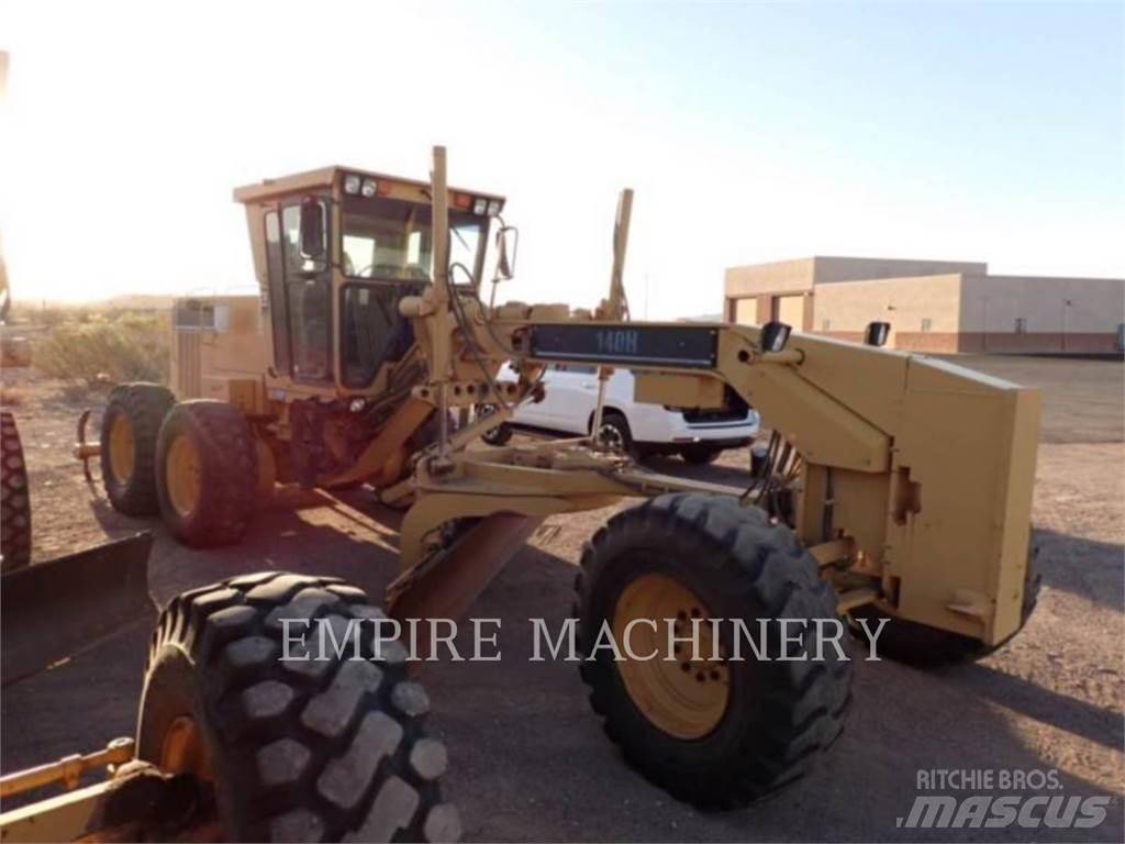 CAT 140H Greideriai