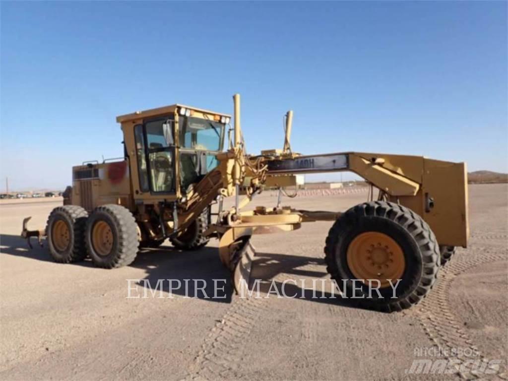 CAT 140H Greideriai