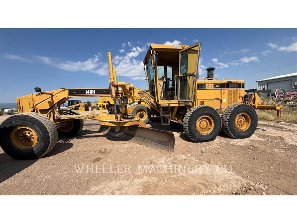 CAT 140H Greideriai