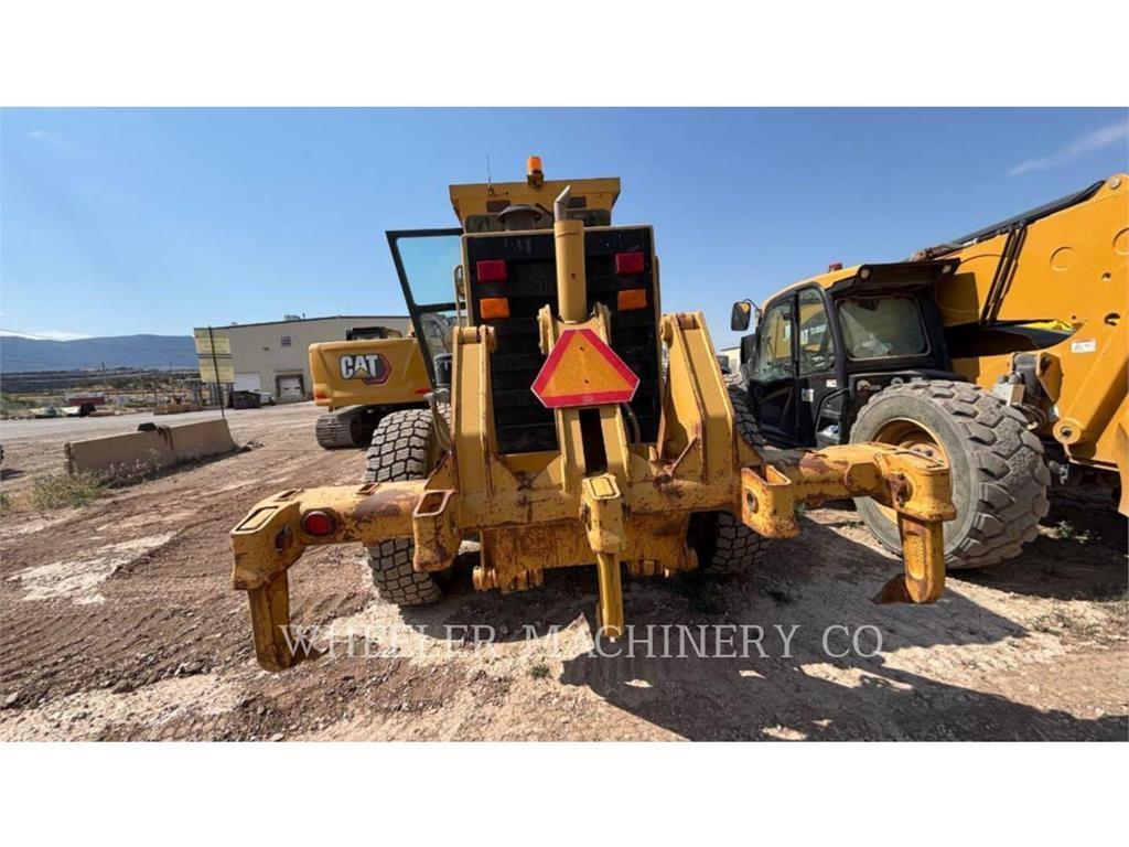 CAT 140H Greideriai
