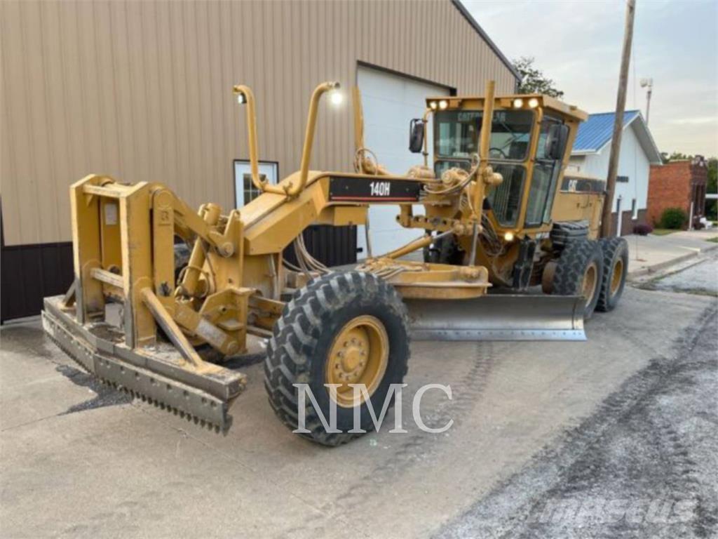 CAT 140H Greideriai