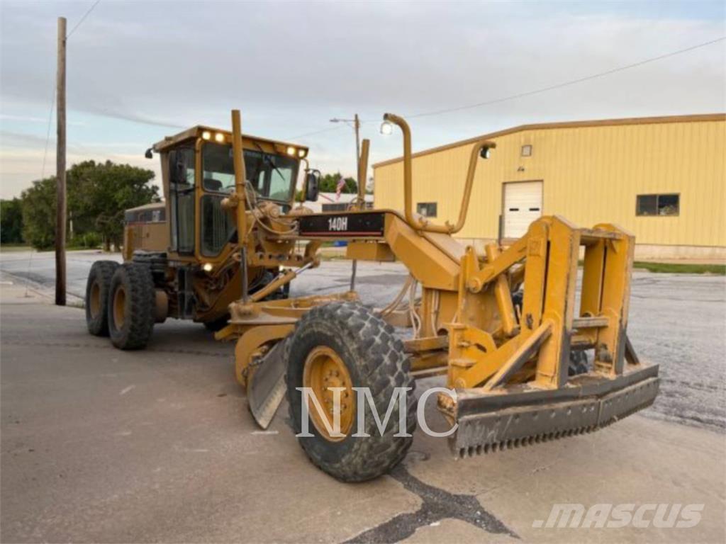 CAT 140H Greideriai