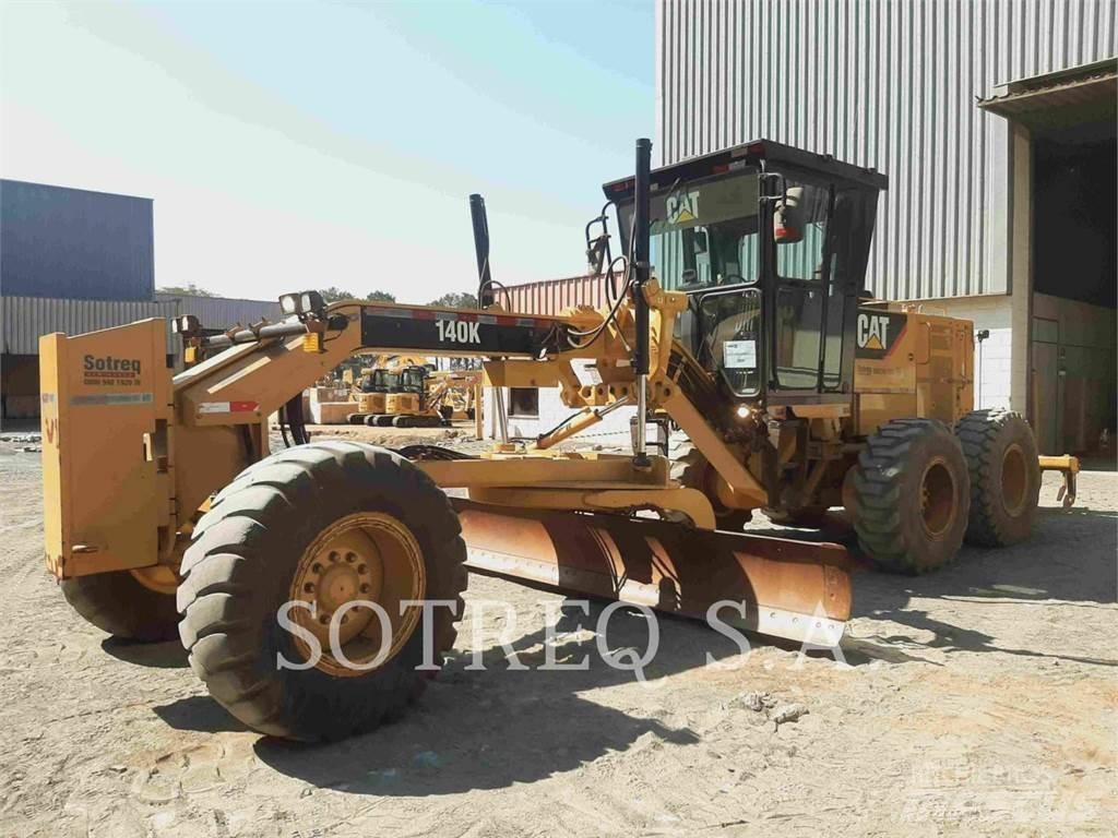 CAT 140K Greideriai