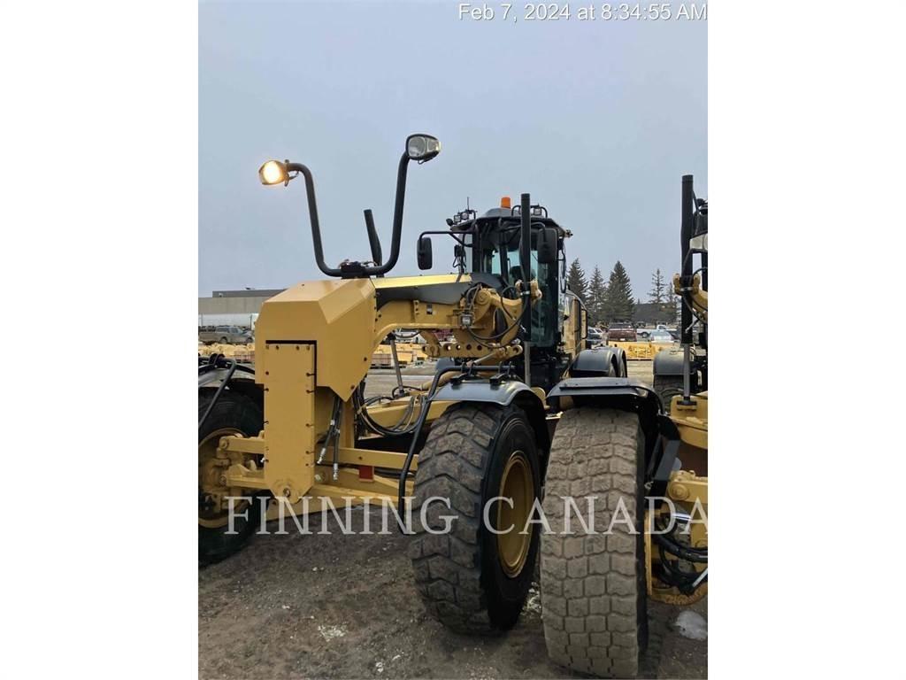 CAT 140M Greideriai