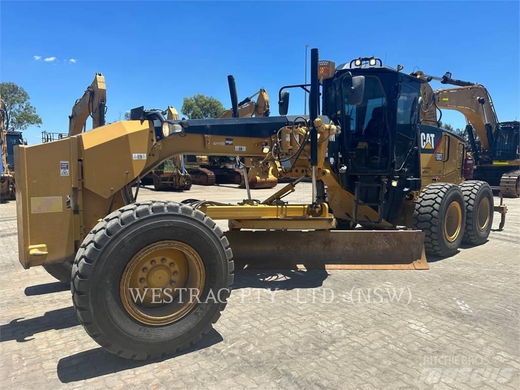 CAT 140M Greideriai