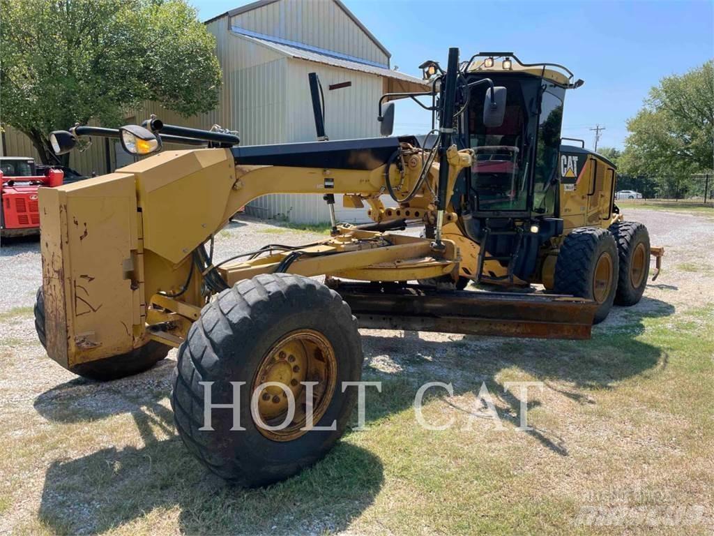CAT 140M Greideriai