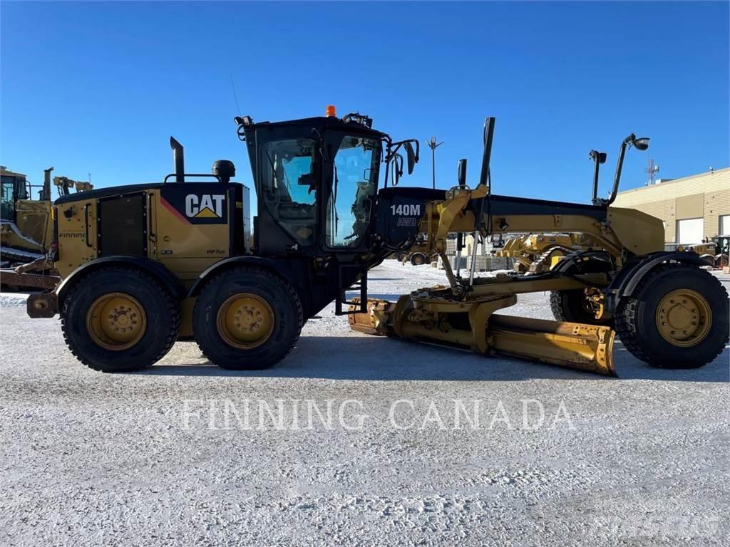 CAT 140M Greideriai