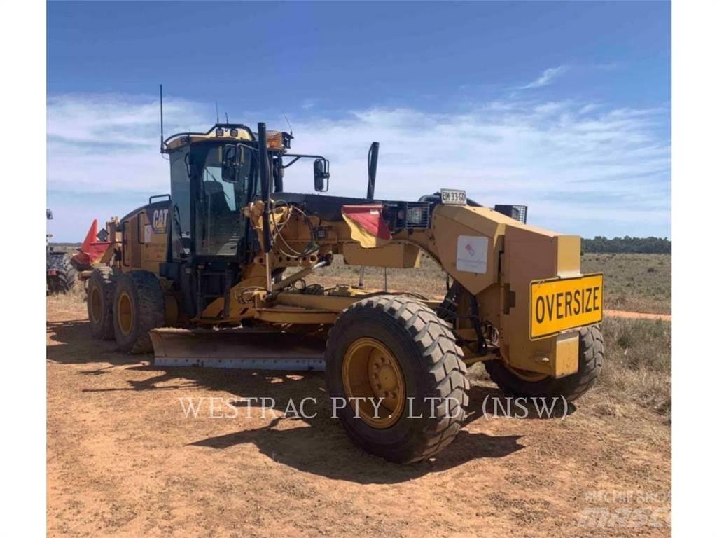 CAT 140M Greideriai