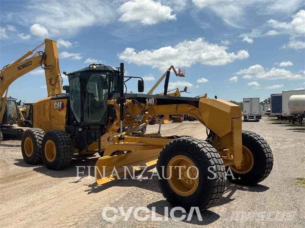CAT 140M Greideriai