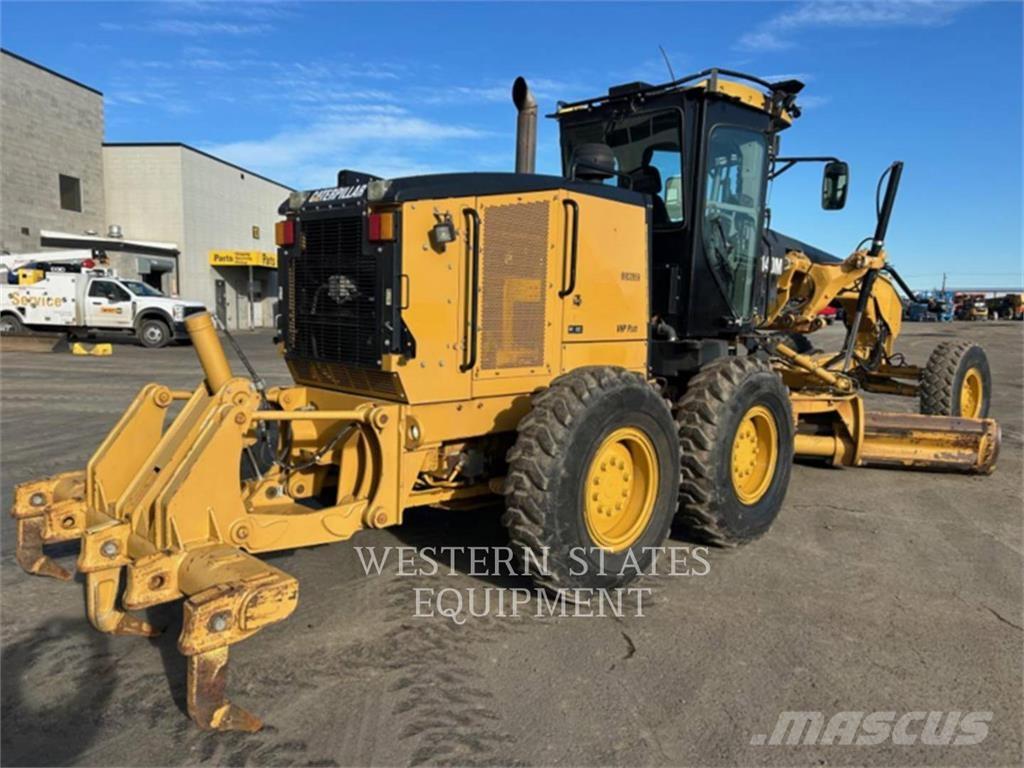 CAT 140M Greideriai