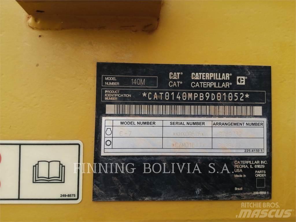 CAT 140M Greideriai