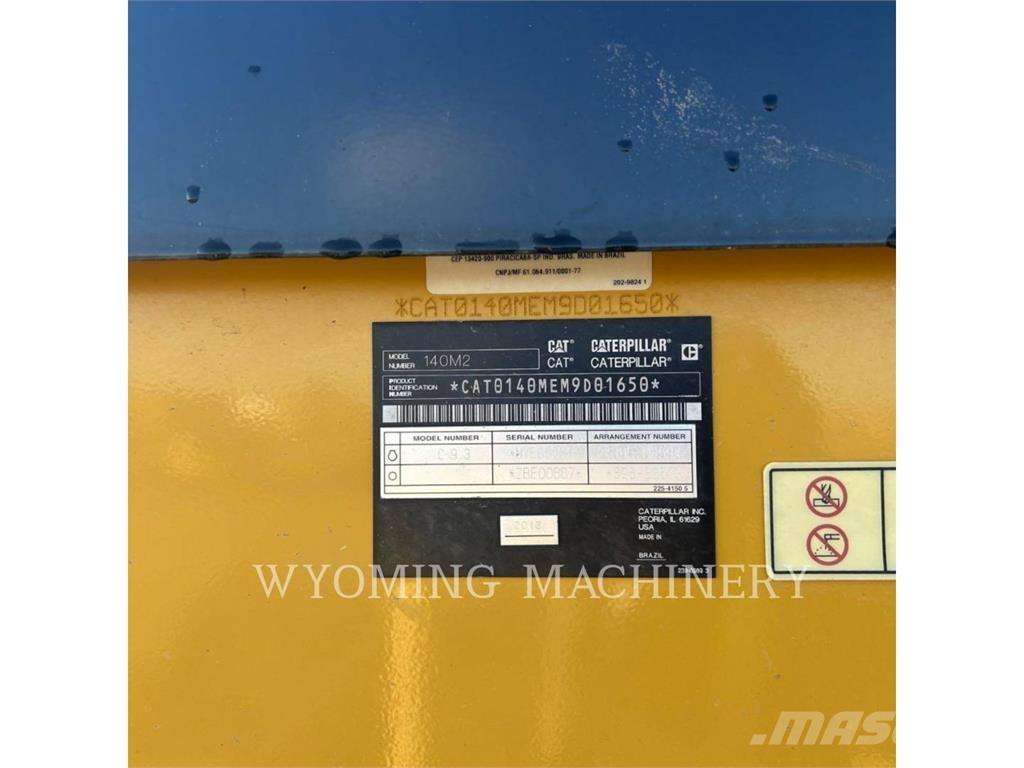 CAT 140M 2 Greideriai