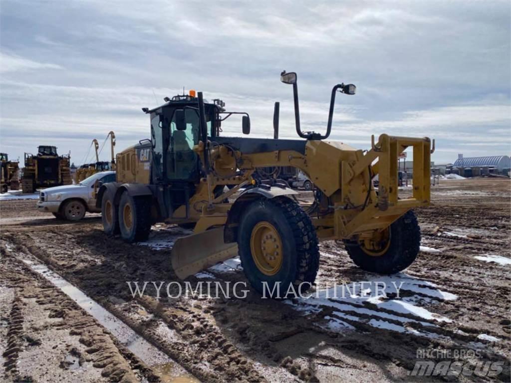 CAT 140M 3 Greideriai