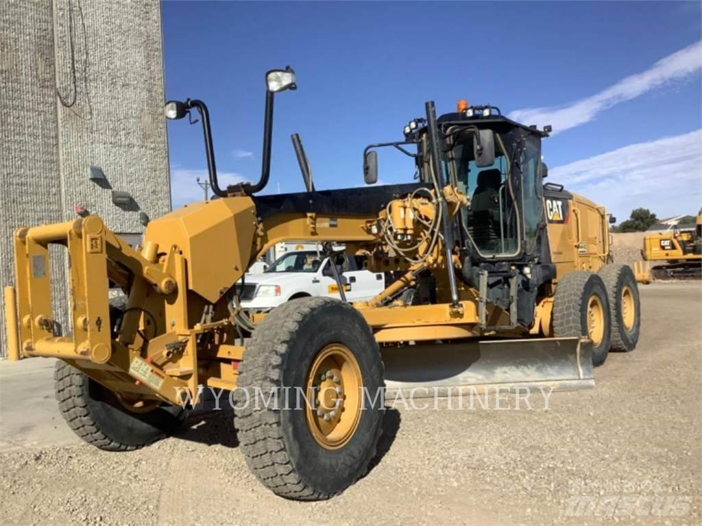 CAT 140M 3 Greideriai