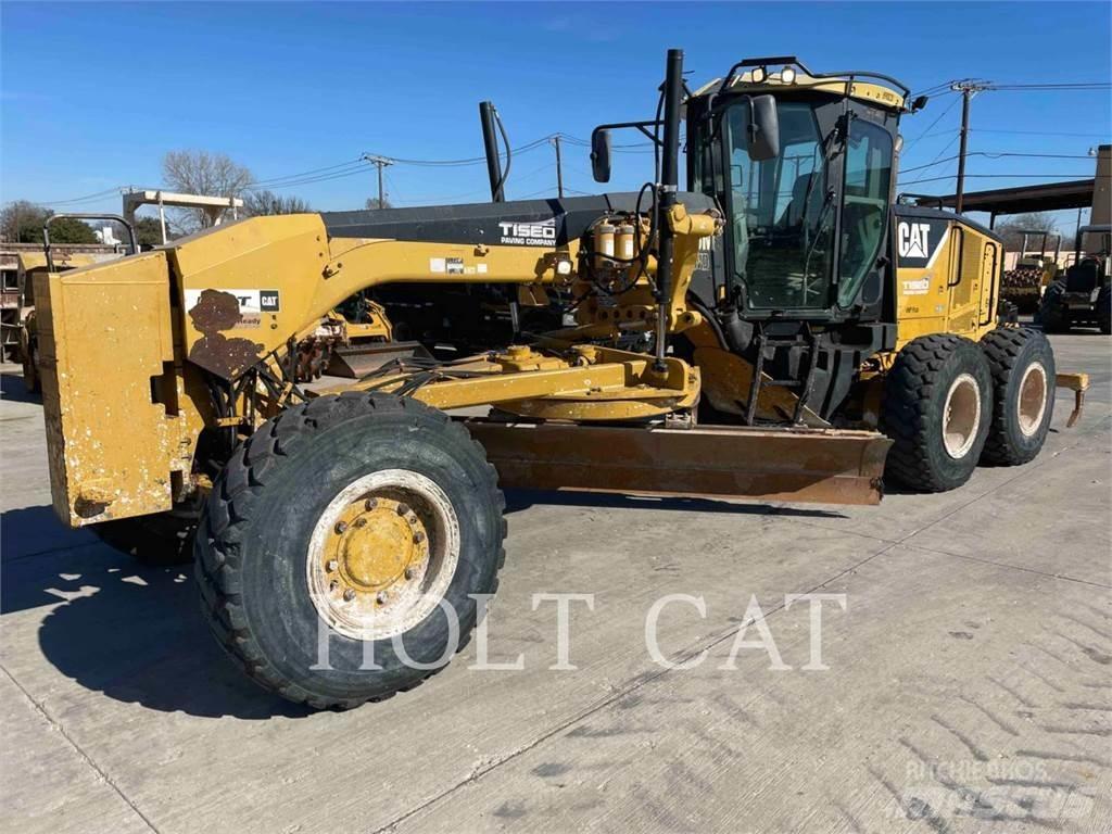 CAT 140M AWD Greideriai