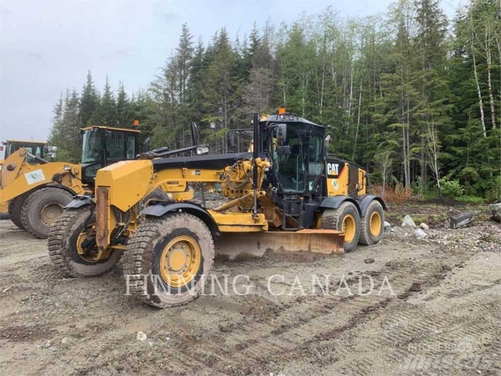 CAT 140M AWD Greideriai