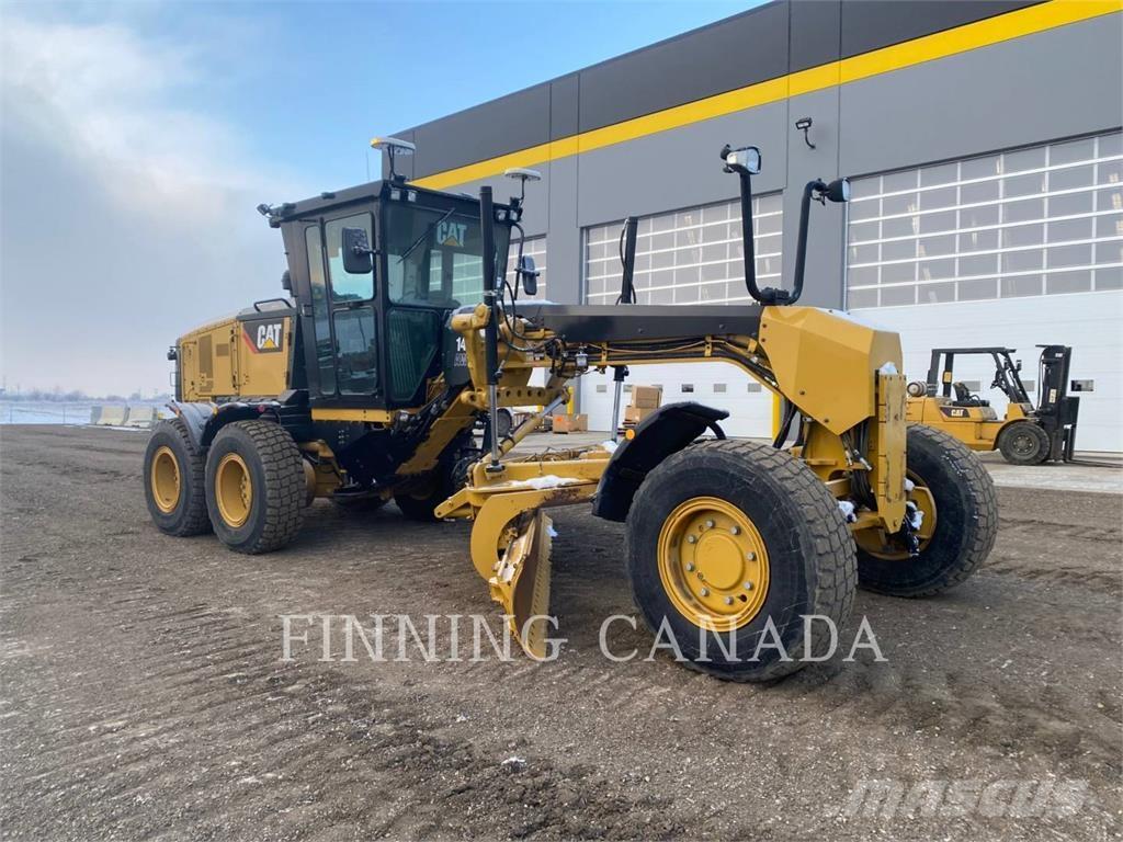 CAT 140M AWD Greideriai