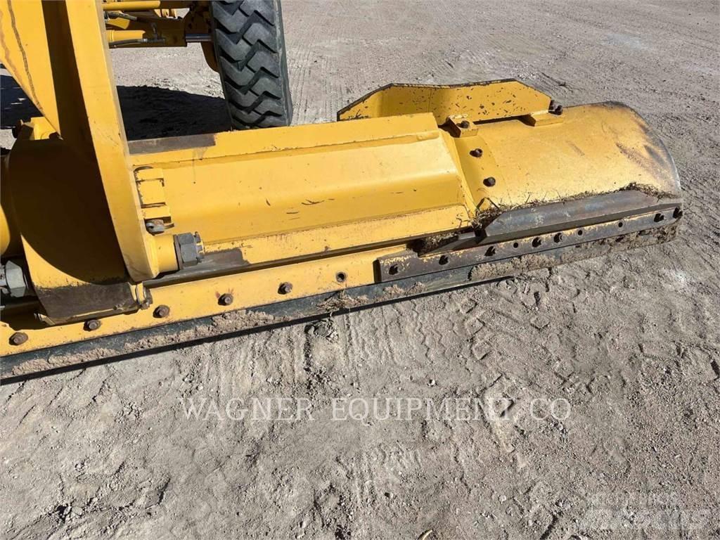 CAT 140M VHP+ Greideriai