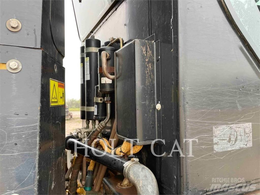 CAT 140M2 Greideriai