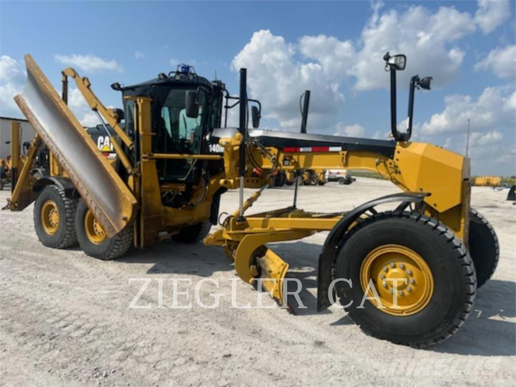 CAT 140M2 Greideriai