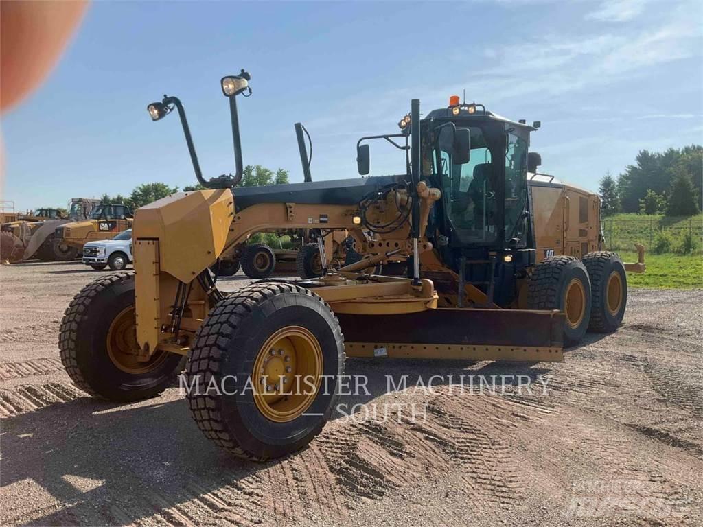 CAT 140M2 Greideriai
