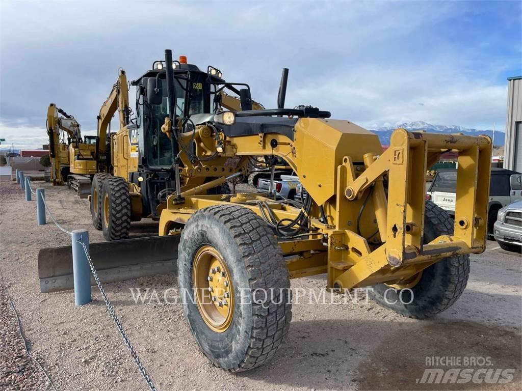 CAT 140M2 Greideriai