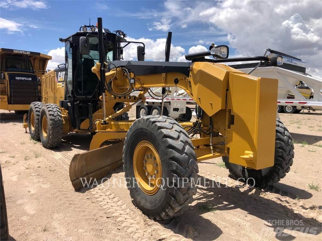CAT 140M2 Greideriai