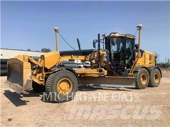 CAT 140M2 AWD Greideriai