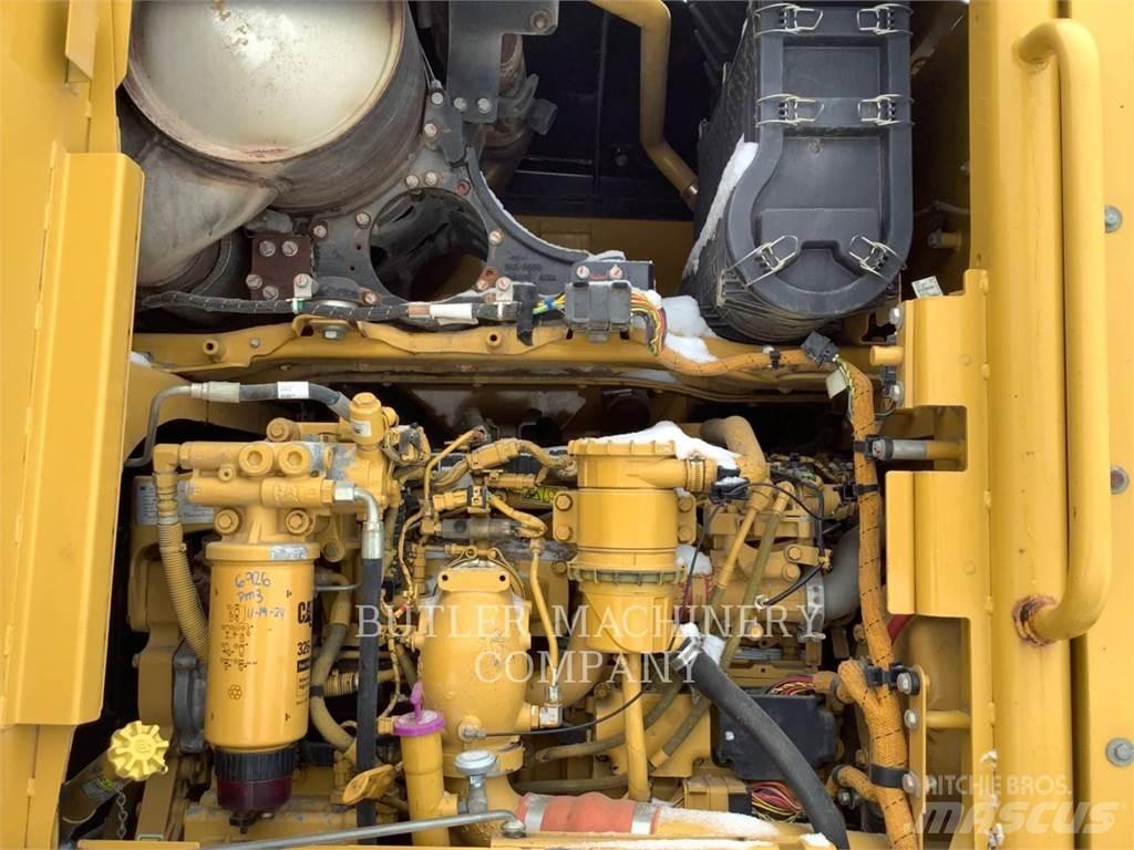 CAT 140M2AWD Greideriai