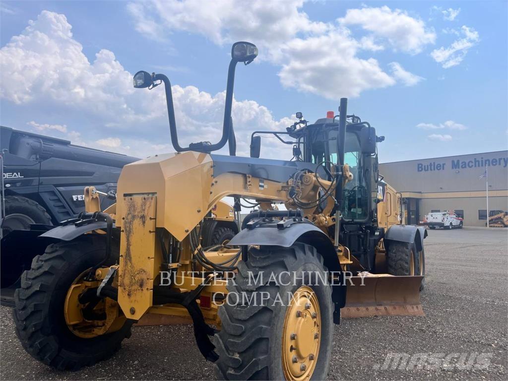 CAT 140M2AWD Greideriai