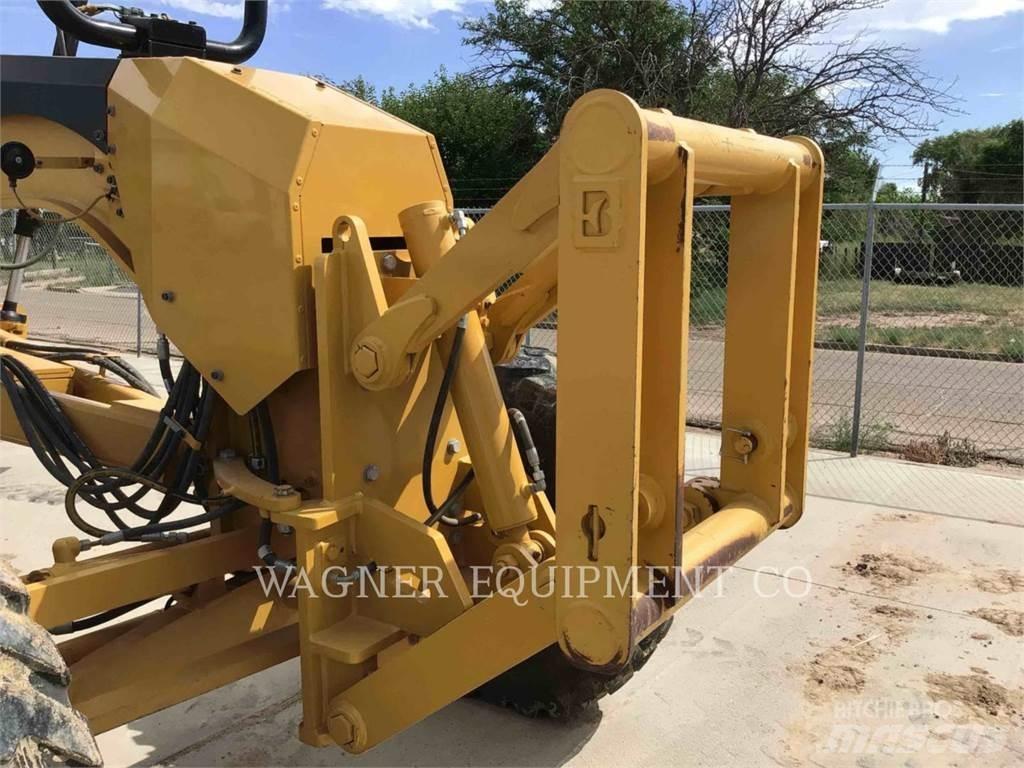 CAT 140M3 Greideriai